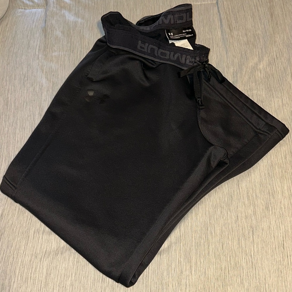 Men’s Under Armour Sweatpants - Black - Size XL
